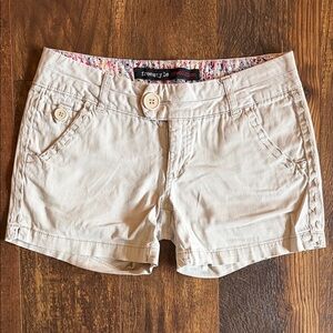 Freestyle Revolution Beige Women's Shorts